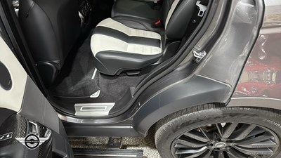 Lot 620 - 2015 LAND ROVER RANGE ROVER SPORT ABIOG DYN V8