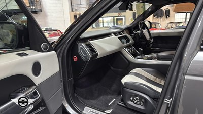 Lot 620 - 2015 LAND ROVER RANGE ROVER SPORT ABIOG DYN V8