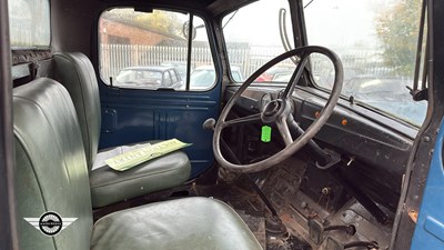 Lot 580 - 1948 BEDFORD