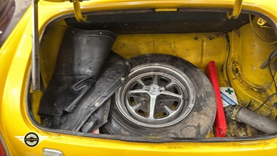 Lot 584 - 1972 MG MIDGET