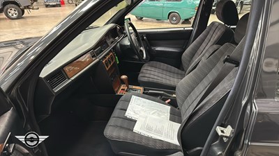 Lot 536 - 1993 MERCEDES 190E