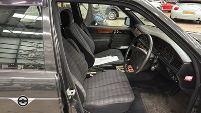 Lot 536 - 1993 MERCEDES 190E