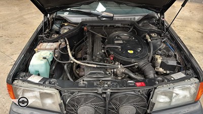 Lot 536 - 1993 MERCEDES 190E