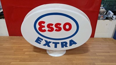 Lot 27 - ESSO EXTRA PLASTIC PUMP GLOBE