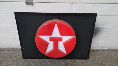 Lot 459 - TEXACO PLASTIC SIGN 32" X 22"