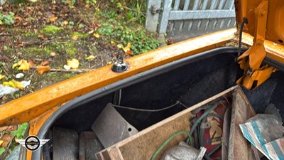 Lot 576 - 1976 TRIUMPH STAG COUPE