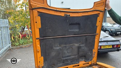 Lot 576 - 1976 TRIUMPH STAG COUPE