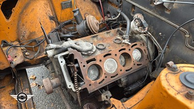 Lot 576 - 1976 TRIUMPH STAG COUPE