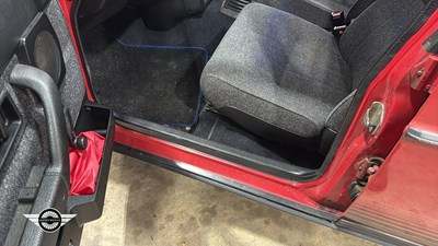 Lot 560 - 1992 VOLVO 240 TORSLANDA