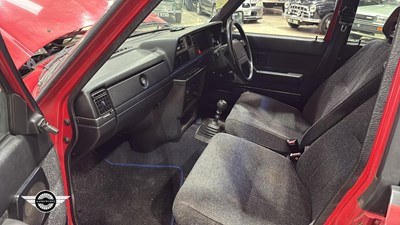 Lot 560 - 1992 VOLVO 240 TORSLANDA