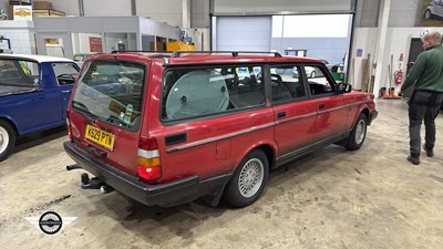 Lot 560 - 1992 VOLVO 240 TORSLANDA
