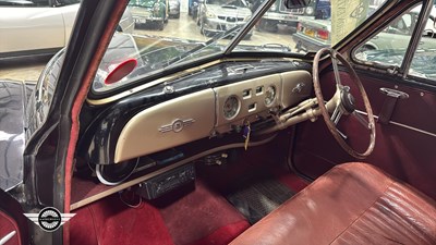 Lot 562 - 1953 MORRIS OXFORD