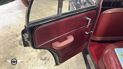 Lot 562 - 1953 MORRIS OXFORD