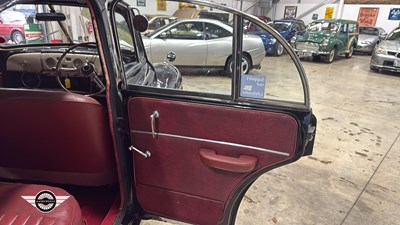 Lot 562 - 1953 MORRIS OXFORD