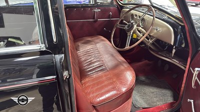 Lot 562 - 1953 MORRIS OXFORD