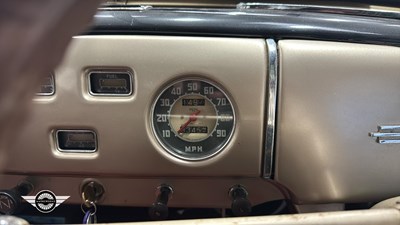 Lot 562 - 1953 MORRIS OXFORD