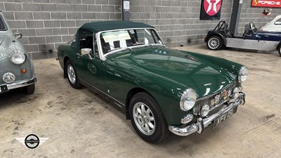 Lot 520 - 1972 MG MIDGET