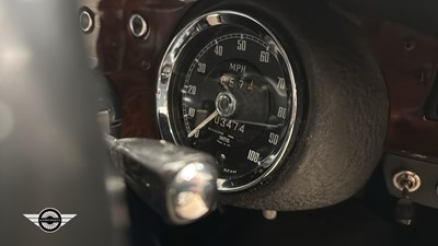 Lot 520 - 1972 MG MIDGET