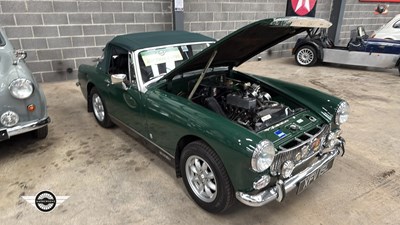 Lot 520 - 1972 MG MIDGET