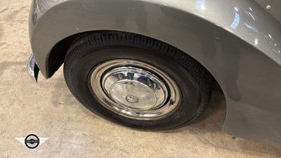 Lot 646 - 1951 TRIUMPH RENOWN