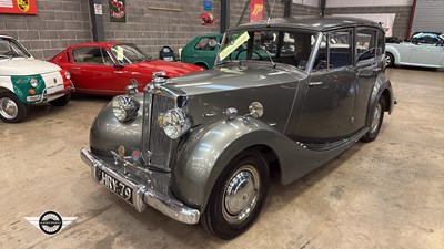 Lot 646 - 1951 TRIUMPH RENOWN
