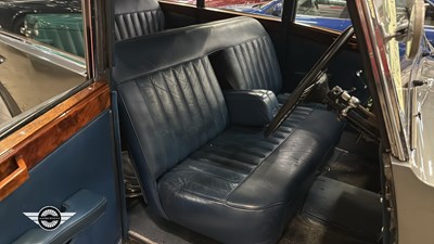 Lot 646 - 1951 TRIUMPH RENOWN