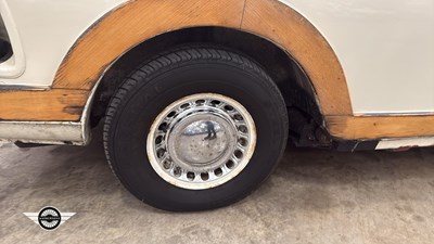 Lot 512 - 1981 AUSTIN MINI