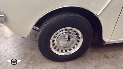 Lot 512 - 1981 AUSTIN MINI