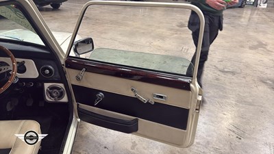 Lot 512 - 1981 AUSTIN MINI