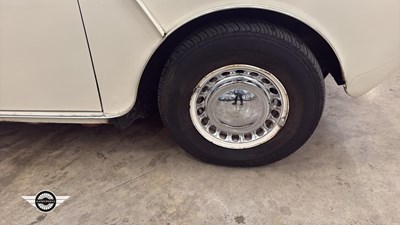 Lot 512 - 1981 AUSTIN MINI