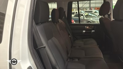 Lot 720 - 2011 LAND ROVER DISCOVERY GS SDV6 AUTO