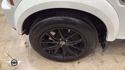 Lot 720 - 2011 LAND ROVER DISCOVERY GS SDV6 AUTO