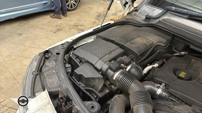 Lot 720 - 2011 LAND ROVER DISCOVERY GS SDV6 AUTO