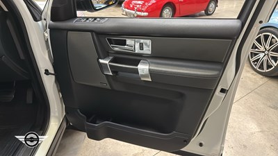 Lot 720 - 2011 LAND ROVER DISCOVERY GS SDV6 AUTO