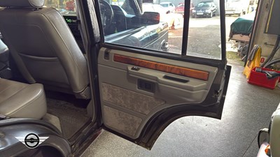 Lot 526 - LAND ROVER RANGEROVER VOGUE SE A