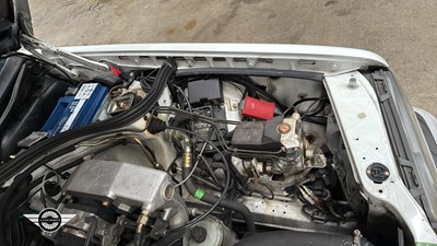 Lot 532 - 1994 MERCEDES E200 AUTO