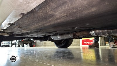 Lot 532 - 1994 MERCEDES E200 AUTO