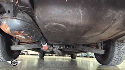 Lot 532 - 1994 MERCEDES E200 AUTO