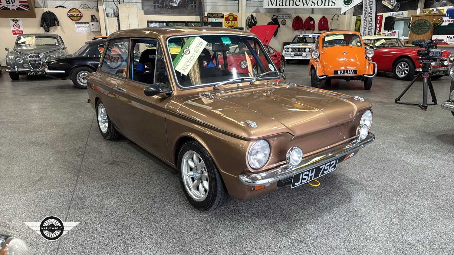 Lot 670 - 1974 HILLMAN IMP DELUXE