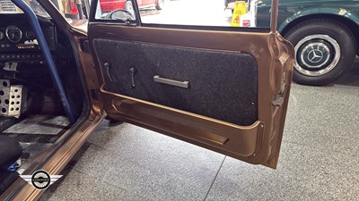 Lot 670 - 1974 HILLMAN IMP DELUXE