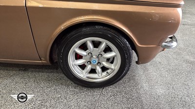 Lot 670 - 1974 HILLMAN IMP DELUXE