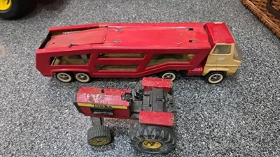 Lot 609 - TONKA CAR LOADER & TRACTOR