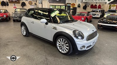 Lot 566 - 2010 MINI COOPER CAMDEN