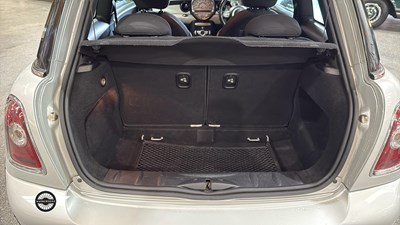 Lot 566 - 2010 MINI COOPER CAMDEN