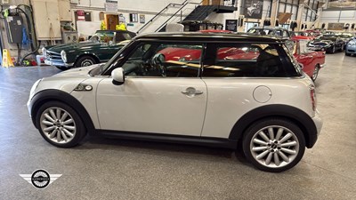 Lot 566 - 2010 MINI COOPER CAMDEN