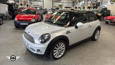 Lot 566 - 2010 MINI COOPER CAMDEN