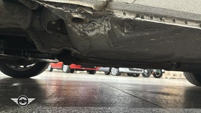 Lot 586 - 1984 PORSCHE 928 S AUTO