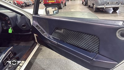 Lot 586 - 1984 PORSCHE 928 S AUTO