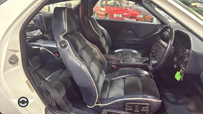 Lot 586 - 1984 PORSCHE 928 S AUTO