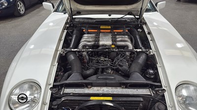 Lot 586 - 1984 PORSCHE 928 S AUTO
